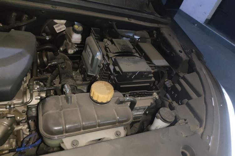 Used Wuling Jiachen 2022 1.5T CVT Deluxe Flagship Edition Engine Bay Left