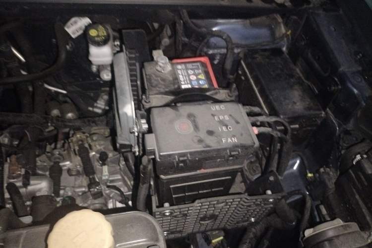 Used Wuling Jiachen 2022 1.5L Manual Comfort Edition Engine Bay Left
