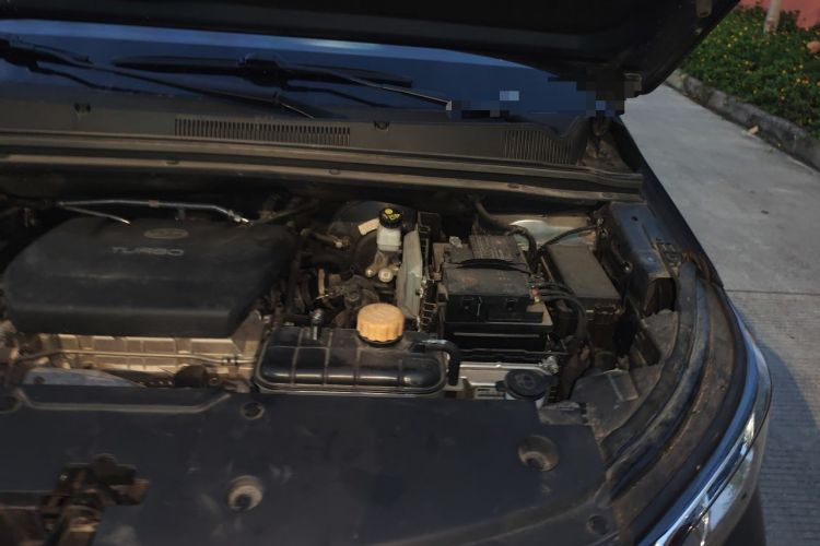 Used Wuling Jiachen 2022 1.5T CVT Smart Luxury Version Engine Bay Left
