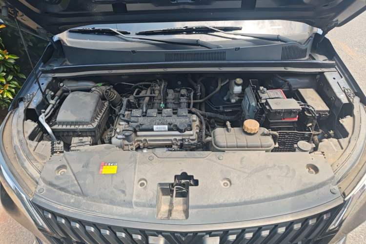 Used Wuling Jiachen 2022 1.5L Manual Enjoyment Elite Model Engine Bay