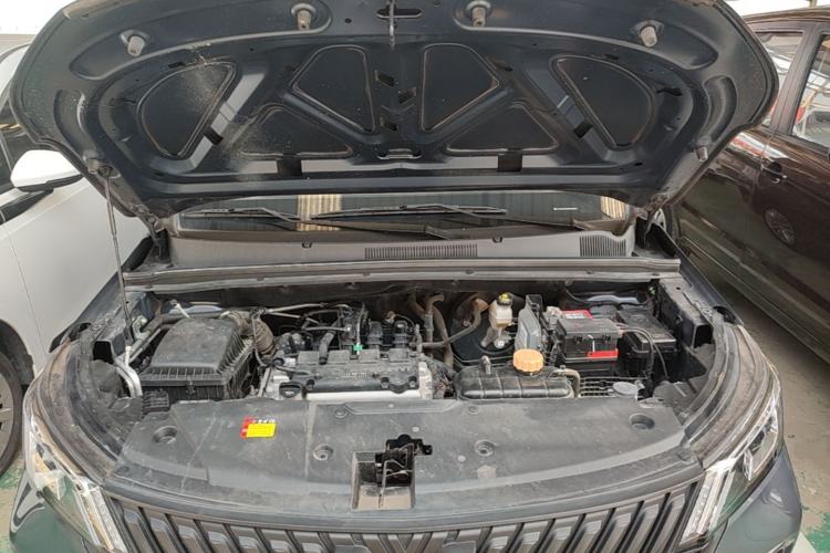 Used Wuling Jiachen 2022 1.5L Manual Enjoyment Elite Model Engine Bay