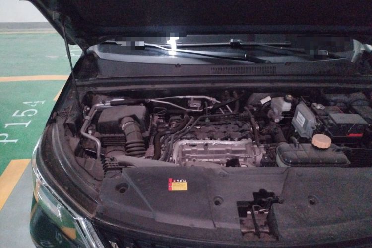 Used Wuling Jiachen 2022 1.5T Manual Light Enjoyment Dynamic Version Engine Bay Right