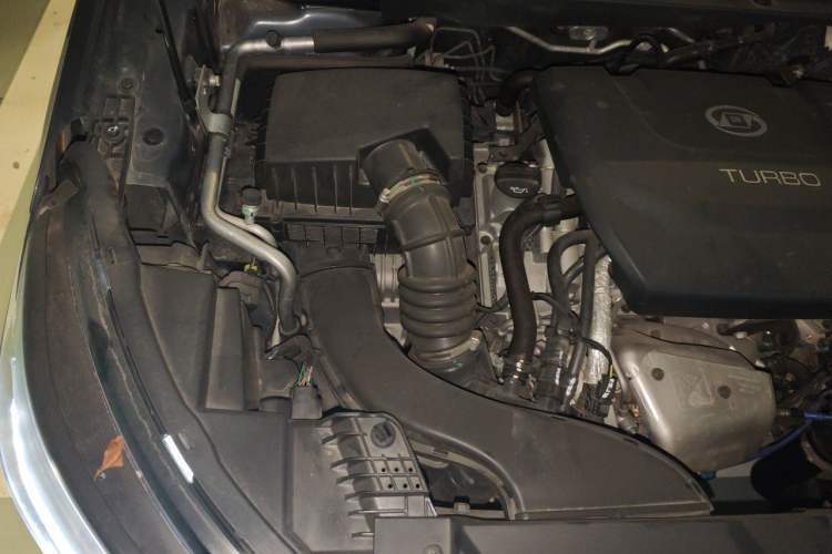 Used Wuling Jiachen 2022 1.5T CVT Deluxe Flagship Edition Engine Bay Right