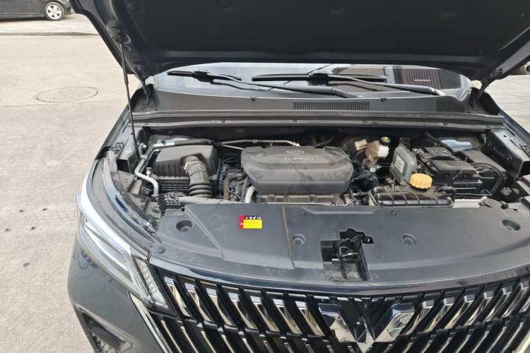 Used Wuling Jiachen 2022 1.5T CVT Deluxe Flagship Edition Engine Bay Right