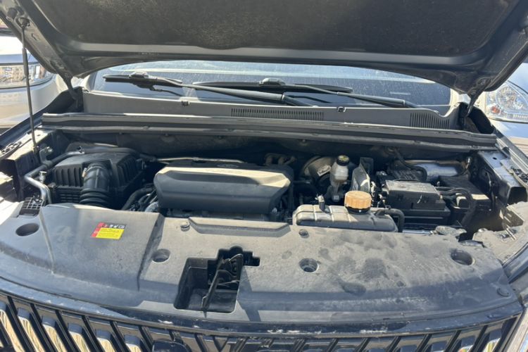 Used Wuling Jiachen 2022 1.5T Manual Comfort & Dynamic Version Engine Bay