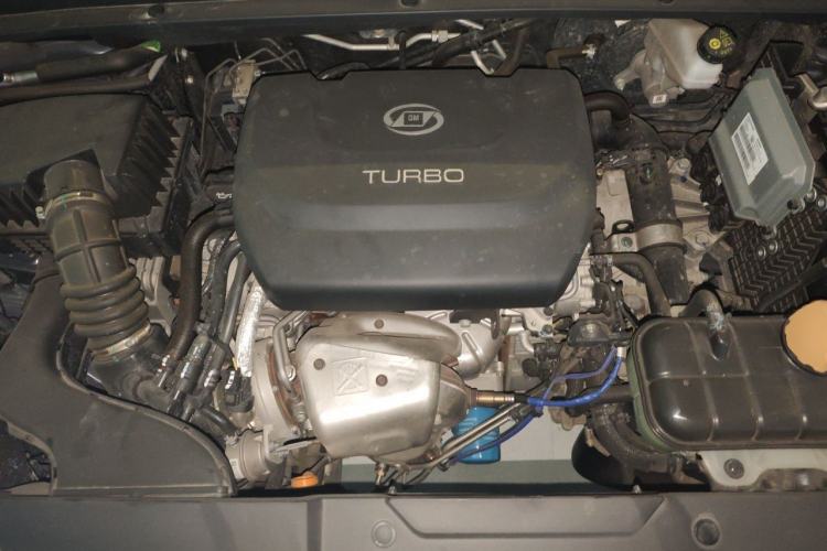 Used Wuling Jiachen 2022 1.5T CVT Deluxe Flagship Edition Engine Bay