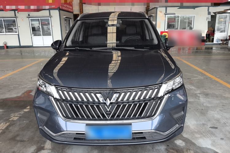 Used Wuling Jiachen 2022 1.5L Manual Comfort Edition Exterior 1