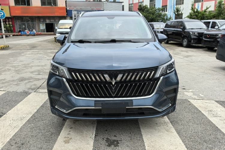Used Wuling Jiachen 2022 1.5T Manual Comfort & Dynamic Version Exterior 1