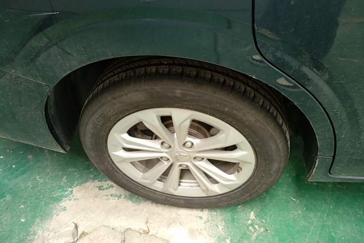 Used Wuling Jiachen 2022 1.5T CVT Smart Luxury Version Exterior 2