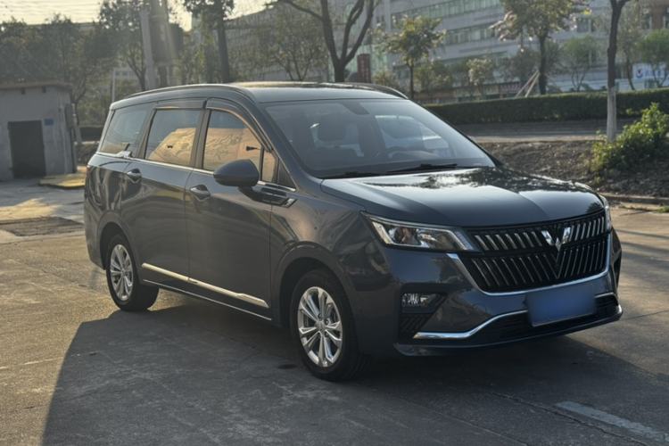 Used Wuling Jiachen 2022 1.5T CVT Smart Luxury Version Exterior 2