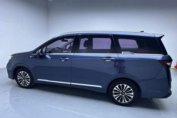 Used Wuling Jiachen 2022 1.5T CVT Deluxe Flagship Edition Exterior 4