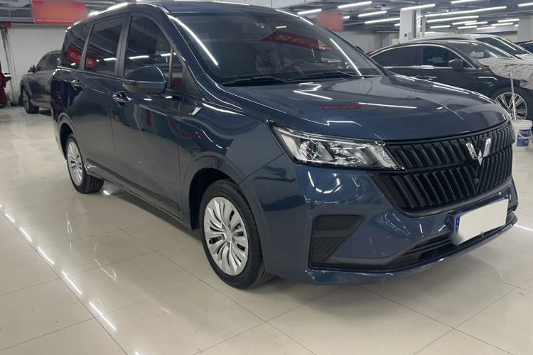 Used Wuling Jiachen 2022 1.5L Manual Enjoyment Elite Model Exterior 4