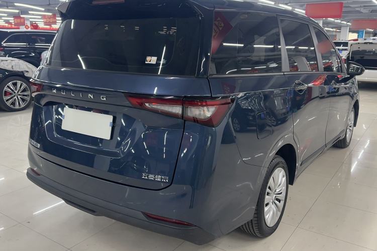 Used Wuling Jiachen 2022 1.5L Manual Enjoyment Elite Model Exterior 5