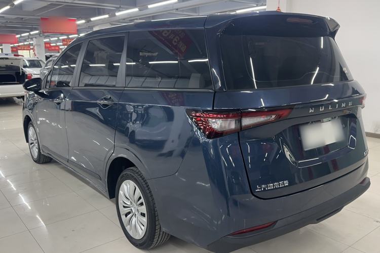 Used Wuling Jiachen 2022 1.5L Manual Enjoyment Elite Model Exterior 8