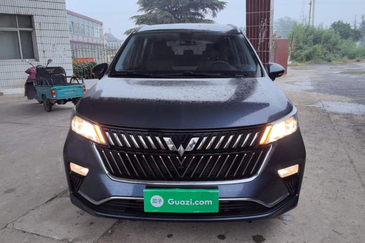 Used Wuling Jiachen 2022 1.5T CVT Smart Luxury Version Front