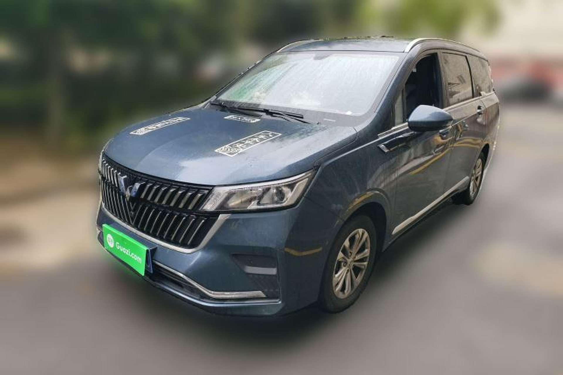Used Wuling Jiachen 2022 1.5T Manual Light Enjoyment Dynamic Version Front Left 45 Deg
