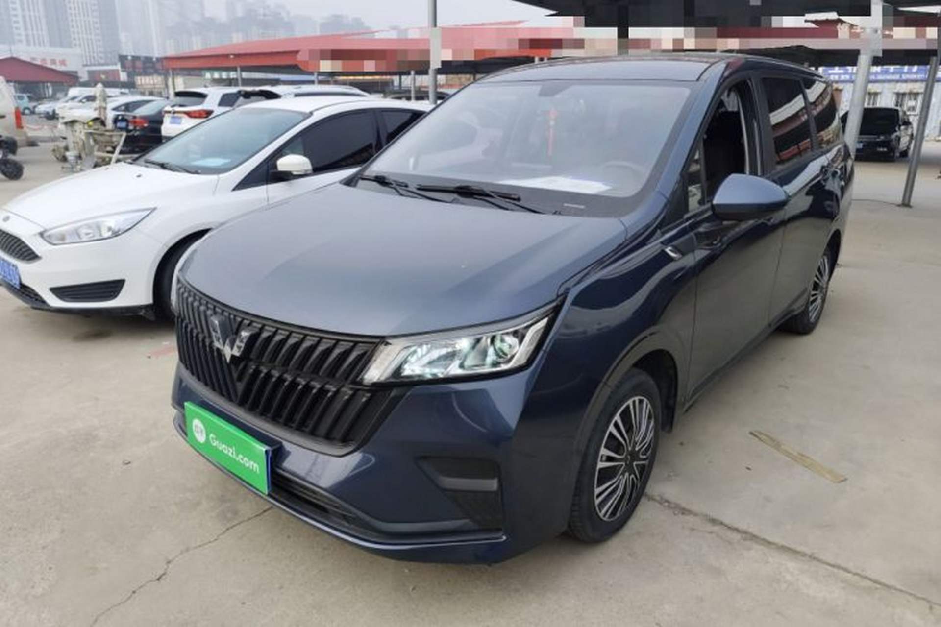 Used Wuling Jiachen 2022 1.5L Manual Enjoyment Elite Model Front Left 45 Deg