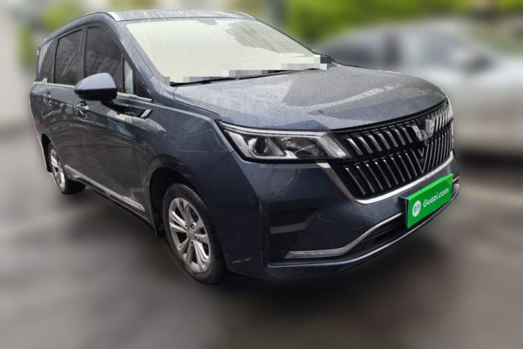 Used Wuling Jiachen 2022 1.5L Manual Comfort Edition Front Right 45 Deg