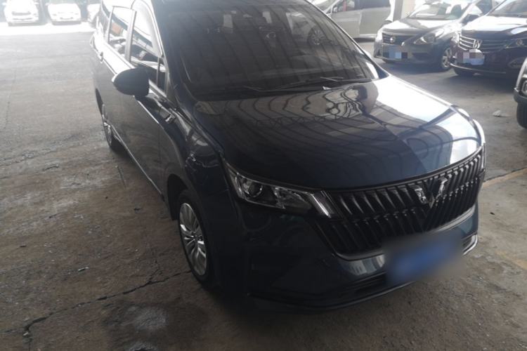 Used Wuling Jiachen 2022 1.5L Manual Enjoyment Elite Model Front Right 45 Deg