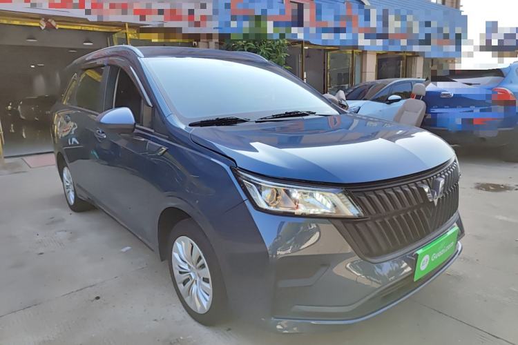 Used Wuling Jiachen 2022 1.5L Manual Enjoyment Elite Model Front Right 45 Deg
