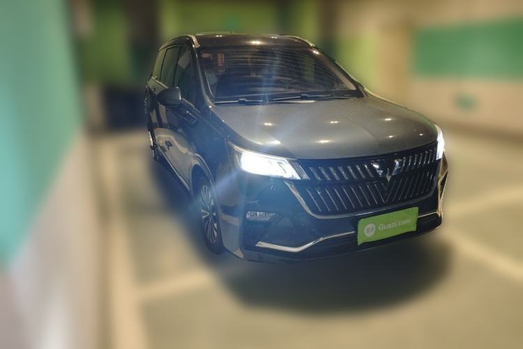 Used Wuling Jiachen 2022 1.5T CVT Deluxe Flagship Edition Front Right 45 Deg