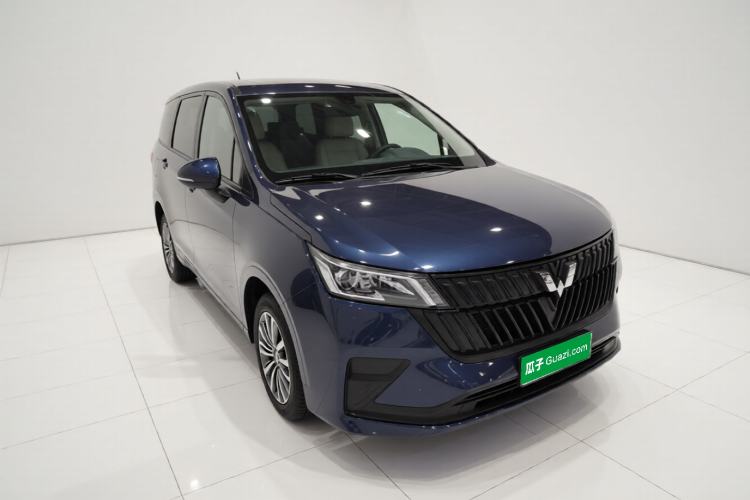 Used Wuling Jiachen 2022 1.5L Manual Enjoyment Elite Model Front Right 45 Deg