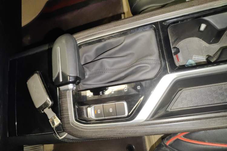 Used Wuling Jiachen 2022 1.5T CVT Deluxe Flagship Edition Gear Lever