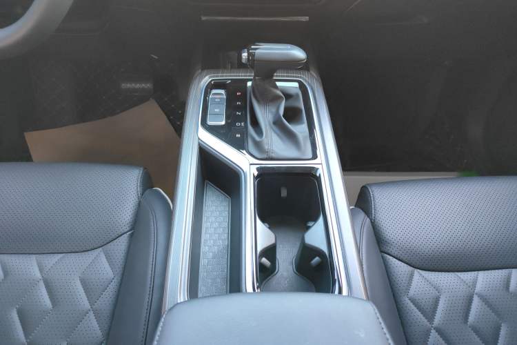 Used Wuling Jiachen 2022 1.5T CVT Deluxe Flagship Edition Gear Lever