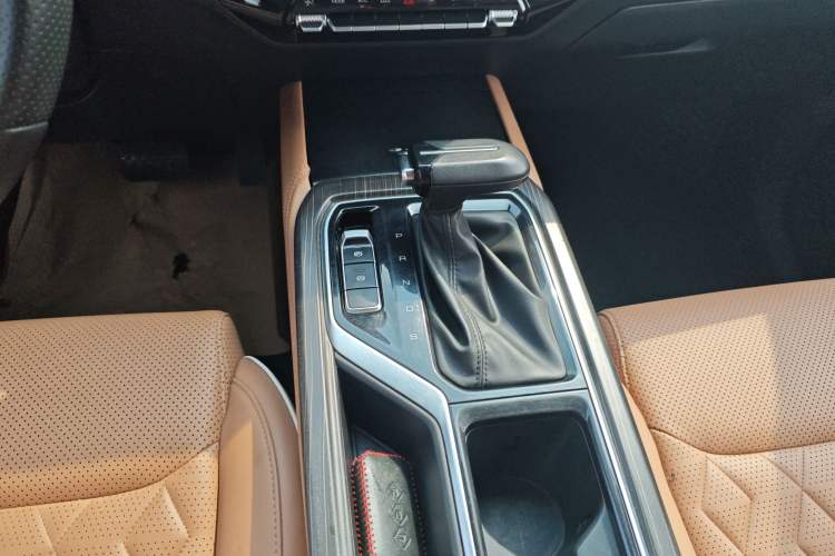 Used Wuling Jiachen 2022 1.5T CVT Deluxe Flagship Edition Gear Lever