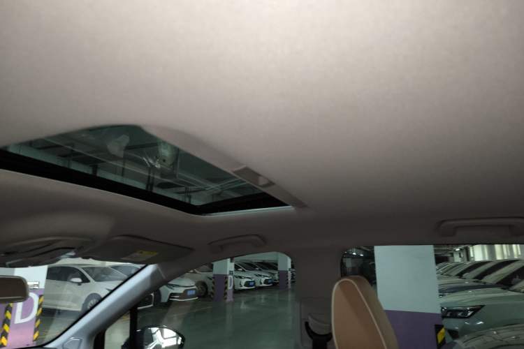 Used Wuling Jiachen 2022 1.5T CVT Deluxe Flagship Edition Headliner