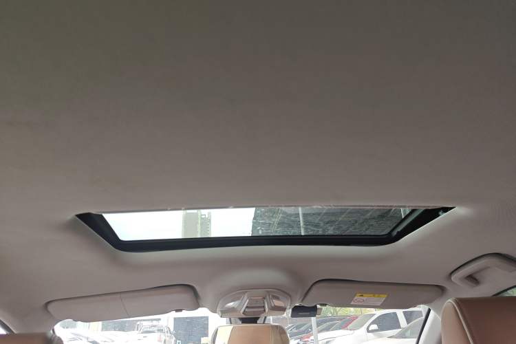 Used Wuling Jiachen 2022 1.5T CVT Deluxe Flagship Edition Headliner