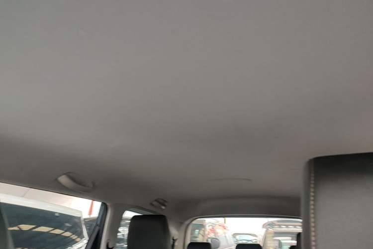 Used Wuling Jiachen 2022 1.5L Manual Enjoyment Elite Model Headliner