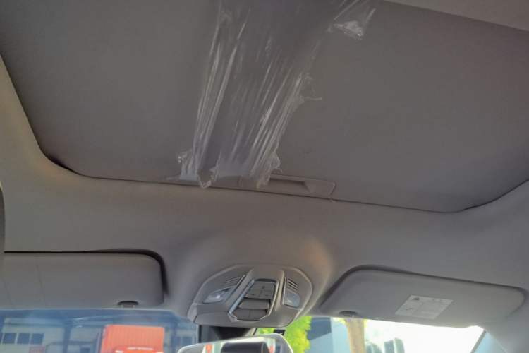 Used Wuling Jiachen 2022 1.5T CVT Deluxe Flagship Edition Headliner