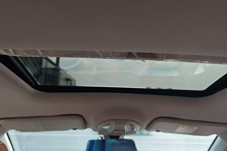 Used Wuling Jiachen 2022 1.5T CVT Deluxe Flagship Edition Headliner