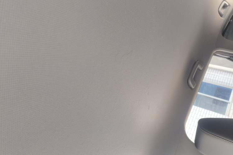 Used Wuling Jiachen 2022 1.5L Manual Comfort Edition Headliner
