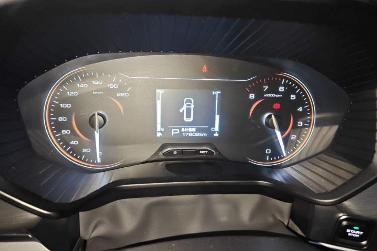 Used Wuling Jiachen 2022 1.5T CVT Smart Luxury Version Instrument Cluster