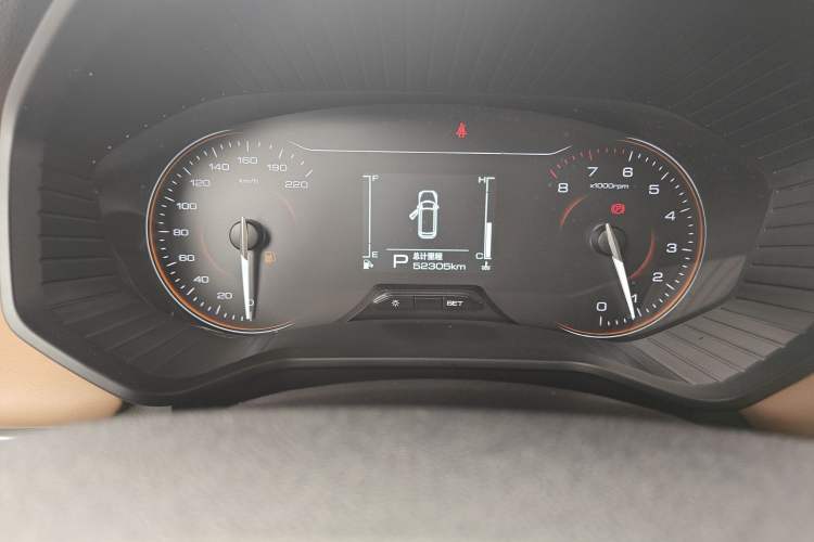 Used Wuling Jiachen 2022 1.5T CVT Deluxe Flagship Edition Instrument Cluster