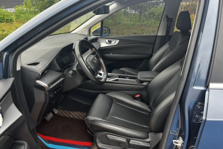 Used Wuling Jiachen 2022 1.5T CVT Smart Luxury Version Interior 2