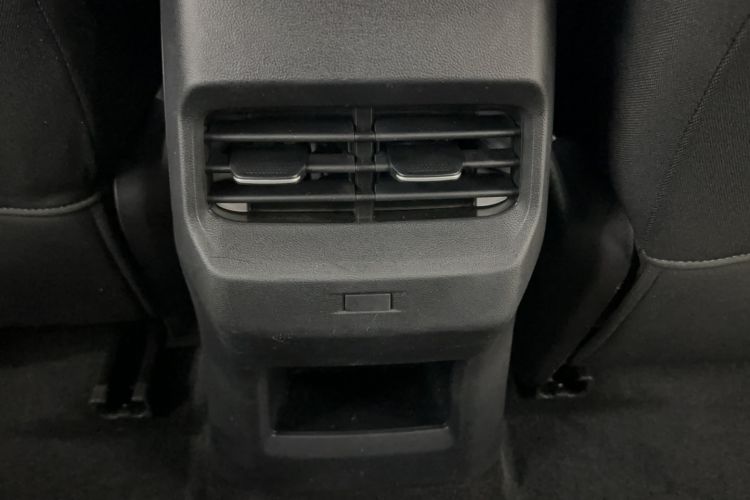 Used Wuling Jiachen 2022 1.5L Manual Enjoyment Elite Model Interior 5