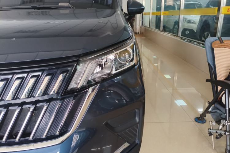 Used Wuling Jiachen 2022 1.5L Manual Light Comfort Edition Left Front Headlight