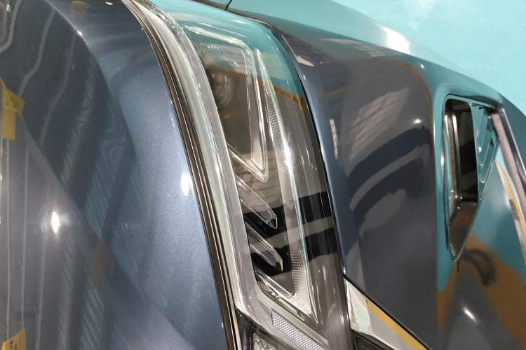 Used Wuling Jiachen 2022 1.5T CVT Deluxe Flagship Edition Left Front Headlight