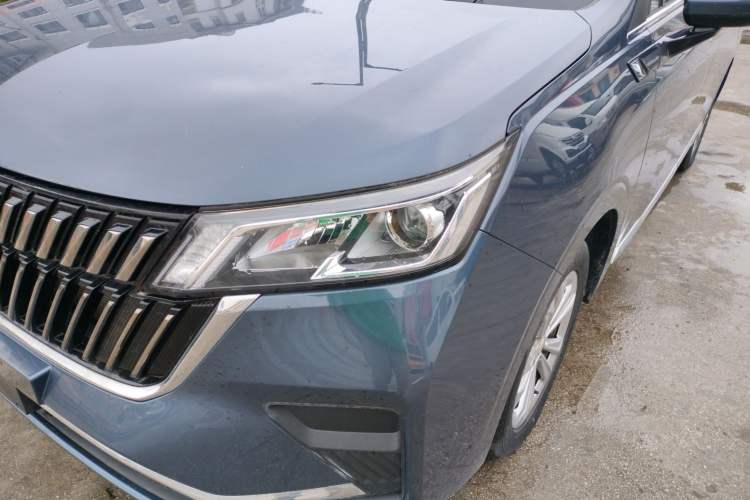 Used Wuling Jiachen 2022 1.5T Manual Comfort & Dynamic Version Left Front Headlight