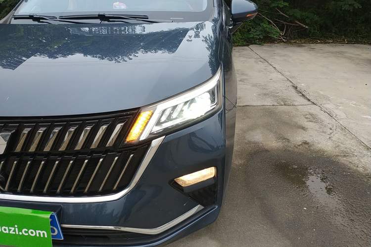Used Wuling Jiachen 2022 1.5T CVT Deluxe Flagship Edition Left Front Headlight