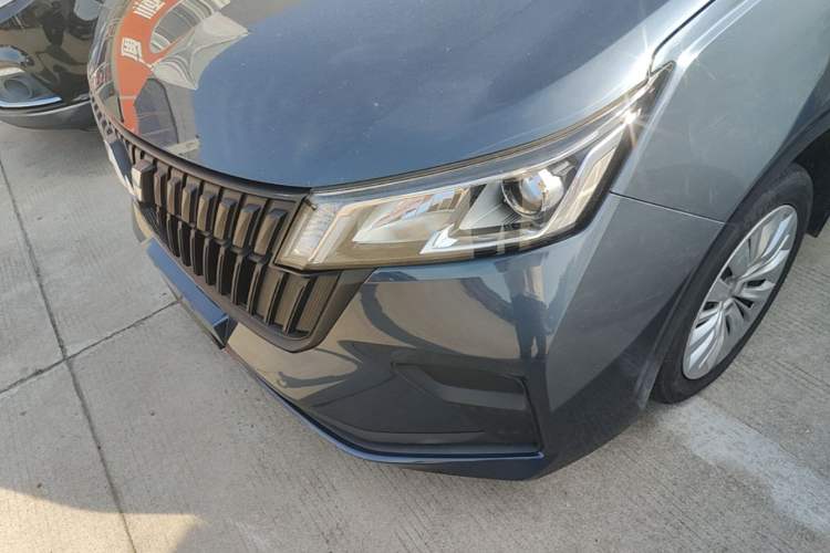 Used Wuling Jiachen 2022 1.5L Manual Enjoyment Elite Model Left Front Headlight