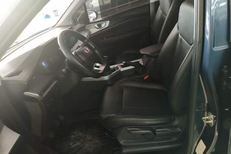 Used Wuling Jiachen 2022 1.5L Manual Light Comfort Edition Left Front Seat