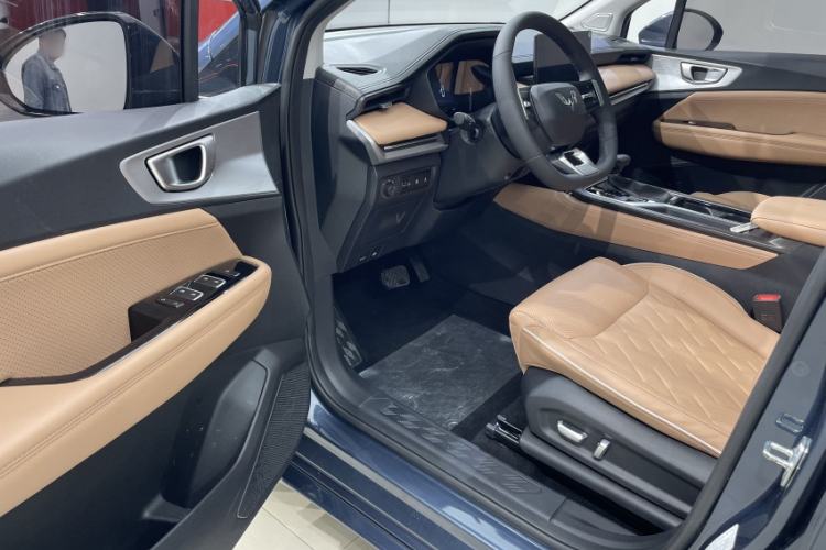 Used Wuling Jiachen 2022 1.5T CVT Deluxe Flagship Edition Left Front Seat