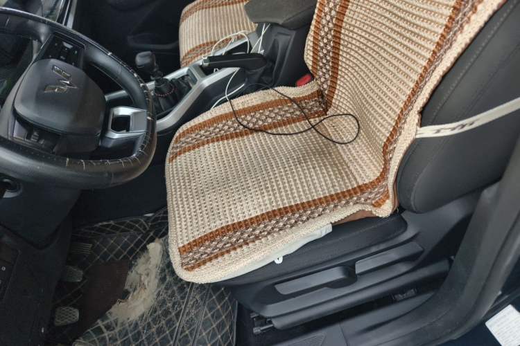 Used Wuling Jiachen 2022 1.5L Manual Enjoyment Elite Model Left Front Seat