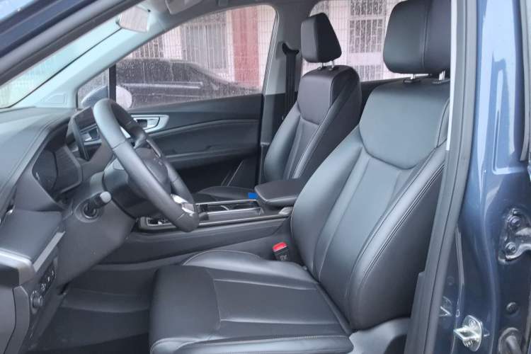 Used Wuling Jiachen 2022 1.5T CVT Smart Luxury Version Left Front Seat