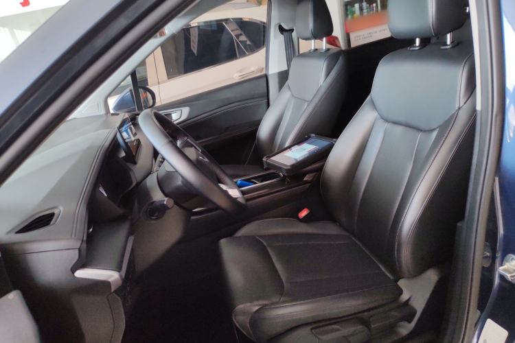Used Wuling Jiachen 2022 1.5T CVT Smart Luxury Version Left Front Seat