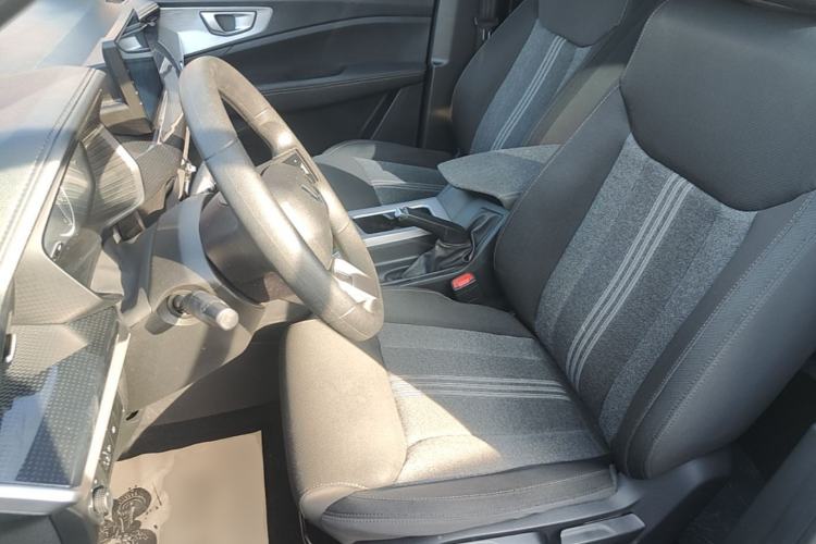 Used Wuling Jiachen 2022 1.5L Manual Enjoyment Elite Model Left Front Seat